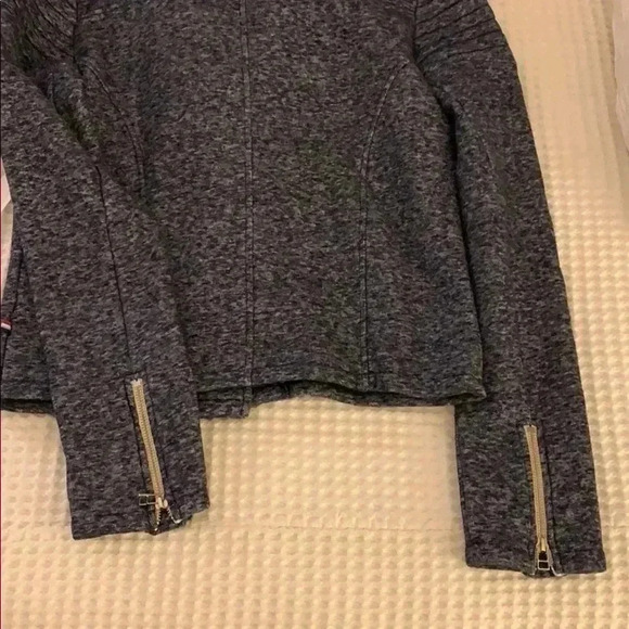 Sol Angeles - Picture 7 of 8